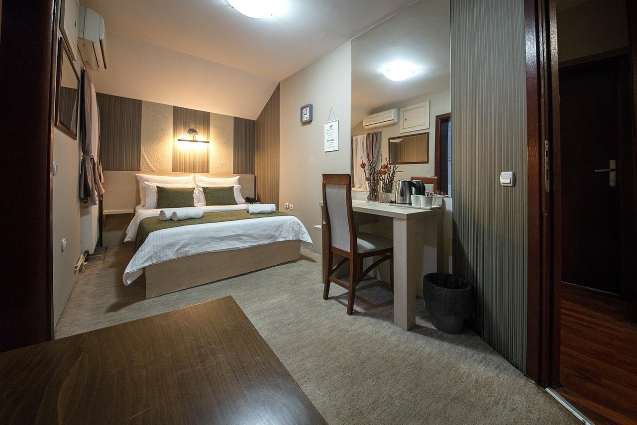 Hotel Bell Leskovac  Esterno foto