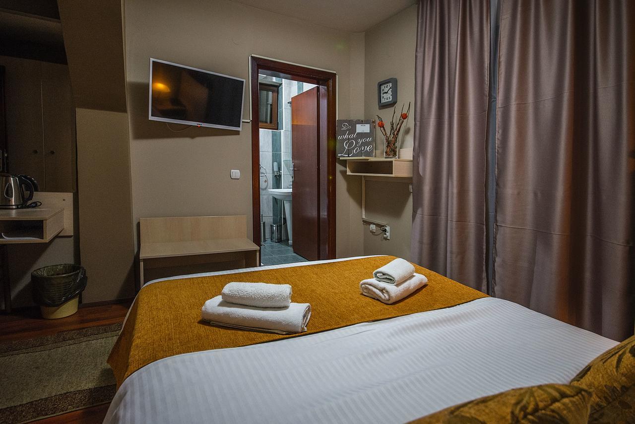 Hotel Bell Leskovac  Esterno foto