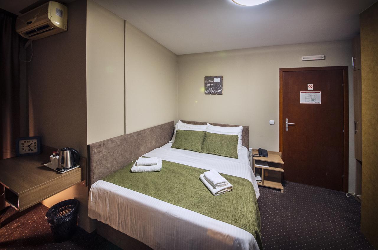 Hotel Bell Leskovac  Esterno foto