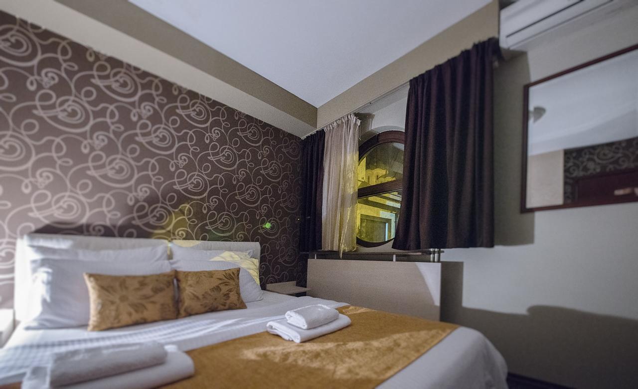 Hotel Bell Leskovac  Esterno foto