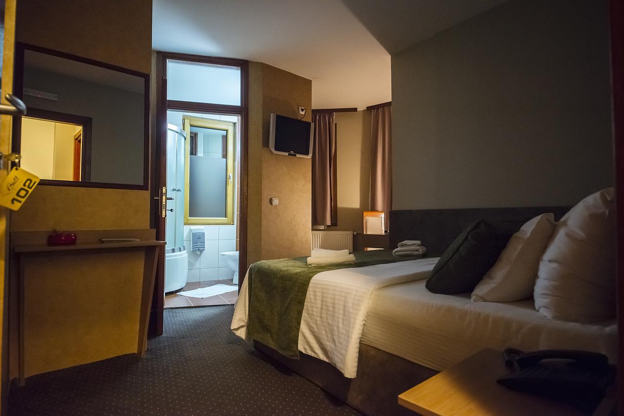 Hotel Bell Leskovac  Esterno foto