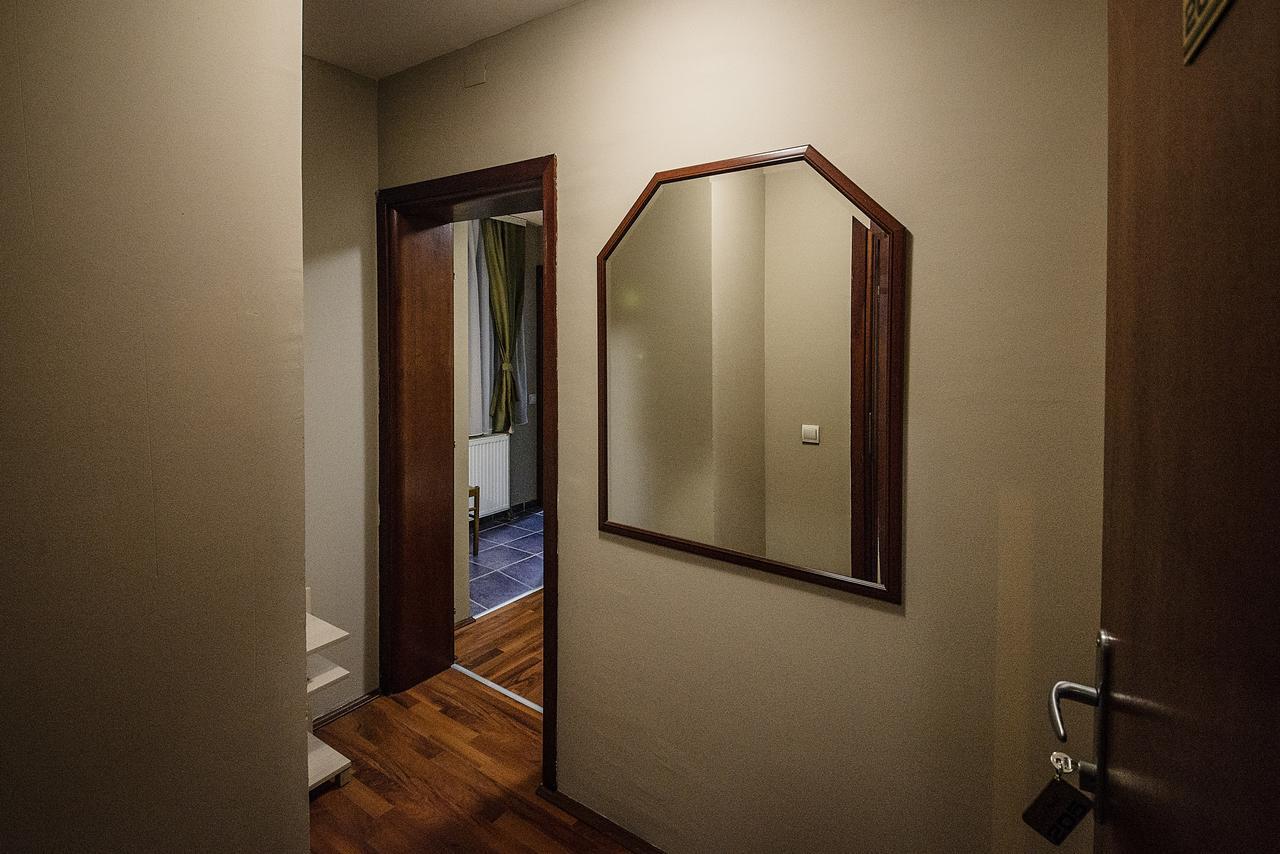 Hotel Bell Leskovac  Esterno foto