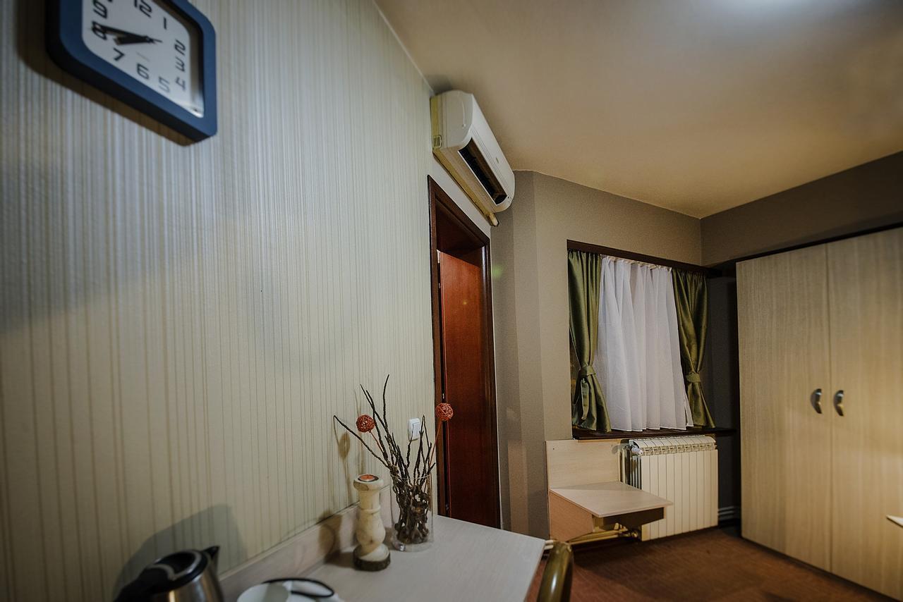 Hotel Bell Leskovac  Esterno foto