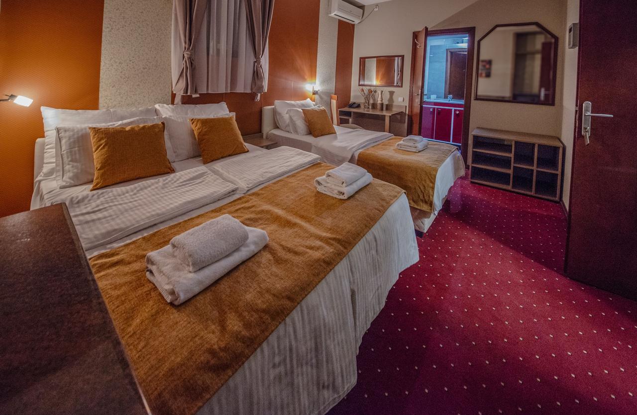 Hotel Bell Leskovac  Esterno foto